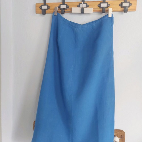 Linen midi skirt blue like new, size S