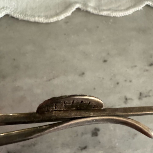 Silver vintage money clip like new