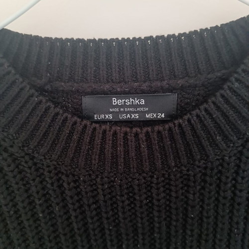 Bershka μαύρο πλεκτό cropped πουλόβερ XS σαν καινούργιο
