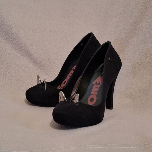 Melissa gothic heels incense cat No 39