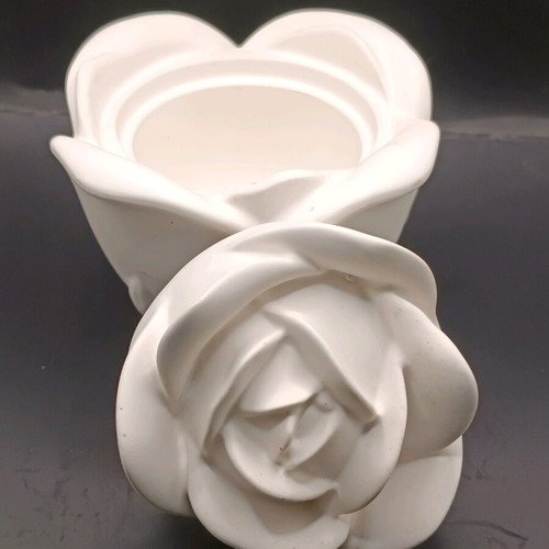Porcelain rose jar new, multipurpose jewelry box