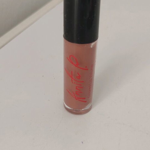Makeup set new with blush, lipstick, lip gloss, eyeliner, Tommy G pencils