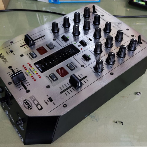 Behringer VMX-200 Pro mixer used