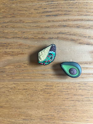 Pins for Crocs in green shades, like new, set of two
