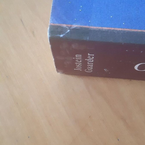 O Kosmos tis Sofias novel used, Greek philosophy history