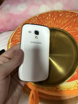 Samsung Duos classic smartphone, white, Dual SIM