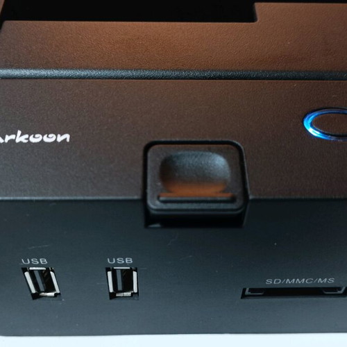 Sharkoon SATA Quickport PRO docking station SATA 2.5" & 3.5" like new with cable and power supply
