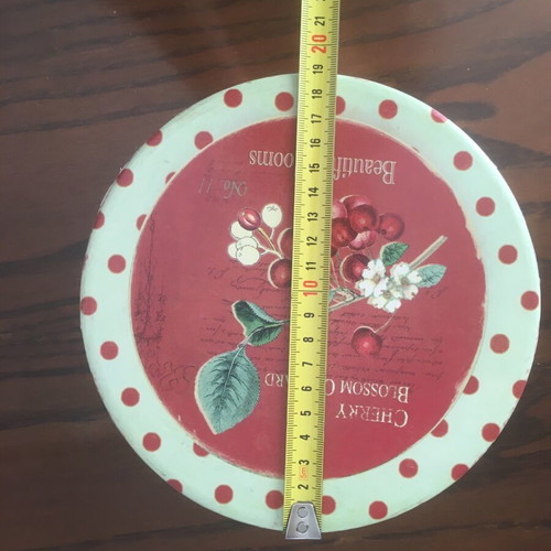 Trimar cherry box like new, wooden vintage style 19cm
