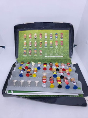Stikita wooden football player figures