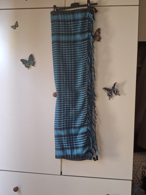 Pareo scarf in blue and black, like new, size up to Large