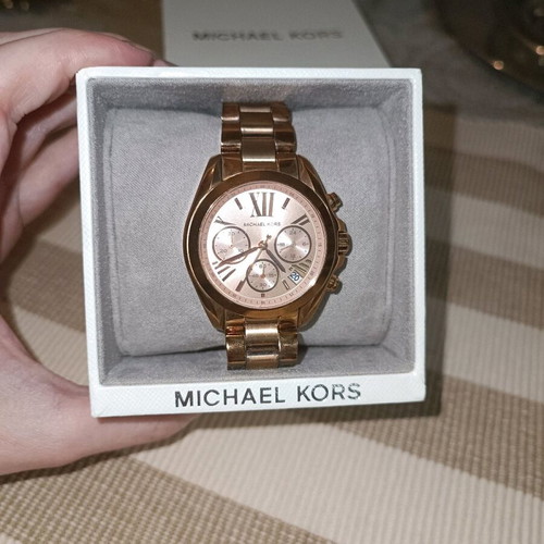 Michael Kors wristwatch women's like new with box and certificate