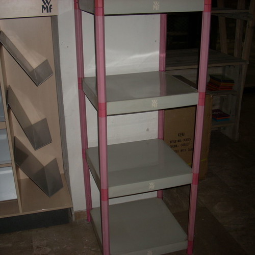 Melamine stand used with wheels and free plastic stands