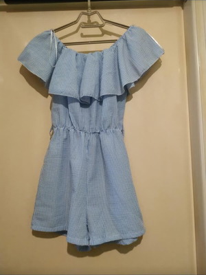 One-piece short-sleeve jumpsuit used
