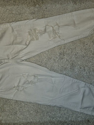 Funky Buddha white denim pants used with rips size L