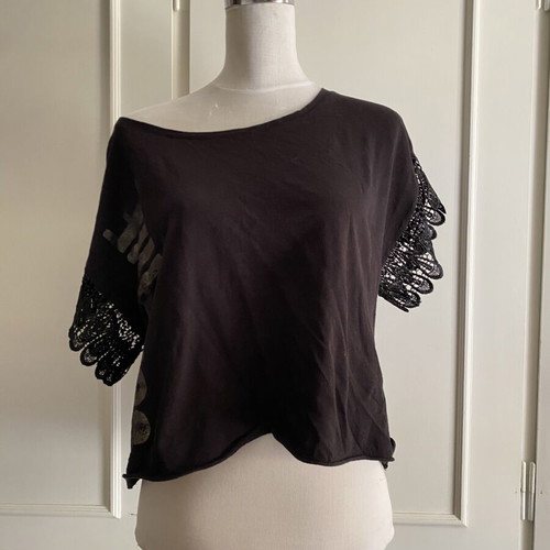 BSB women's black short-sleeve T-shirt with lace sleeves size L like new