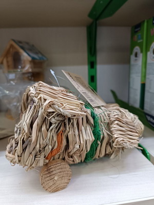 Παιχνίδι για τρωκτικά με φυσικό χόρτο σε σχήμα αεροπλάνου καινούργιο