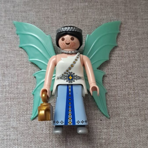 Playmobil fairy with turquoise wings like new