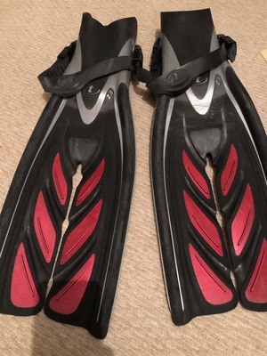 TUSA X-Pert Zoom Z3 diving fins used, size L-XL, red