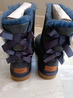 Ugg μπότες μεταχειρισμένες Bailey Bow νούμερο 37 μπλε με κουτί