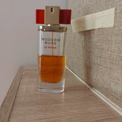 Modern Muse Le Rouge Eau de Parfum 50ml used tester