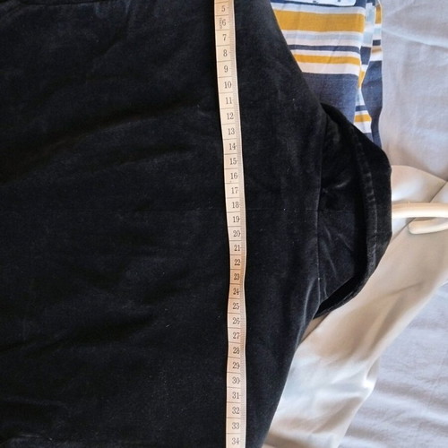 Benissimo black velvet jacket like new