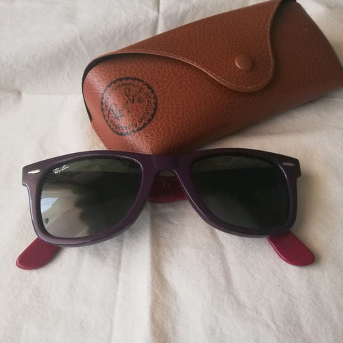 Ray Ban sunglasses used with purple frame and black-blue lenses