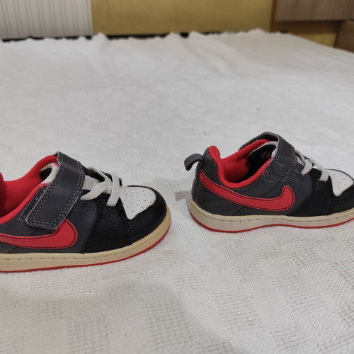 Nike baby shoes used, size 22.5