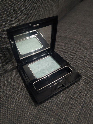 Isadora eyeshadow 16 ocean like new