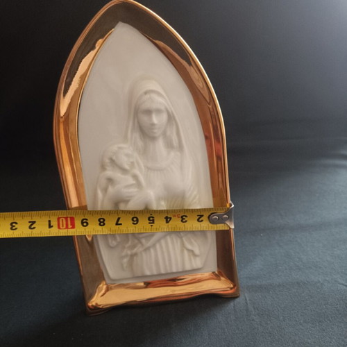 Religious crown-bavaria image of Virgin Mary like new, porcelain