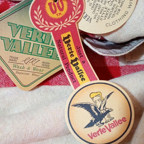 Vintage Italian Verte Valle shirt 90's medium new, beige and red