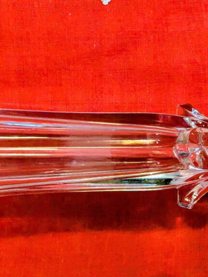 Cristal d'Arques Bandol vintage crystal bud vase, 22cm