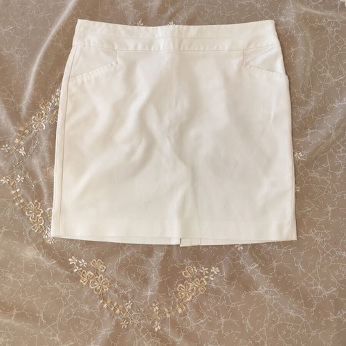 Banana Republic skirt like new, white, size L 40 12