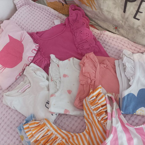 Girls' Clothes Used, Summer Set for 2-3 Years