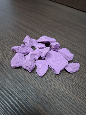 Decorative stones purple color