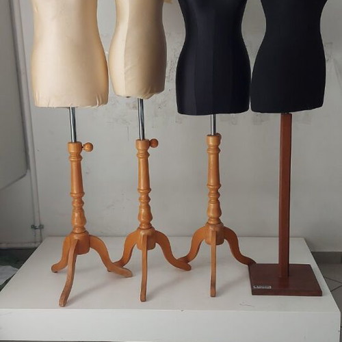Female bust with wooden legs like new