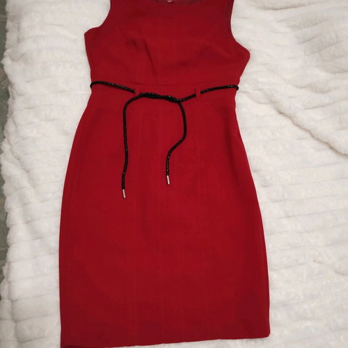 Red sleeveless georgette dress like new, size M