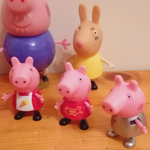 Peppa Pig figures set of 10, like new