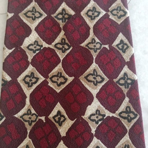 Hugo Boss Vintage Silk Tie like new, burgundy with beige geometric pattern