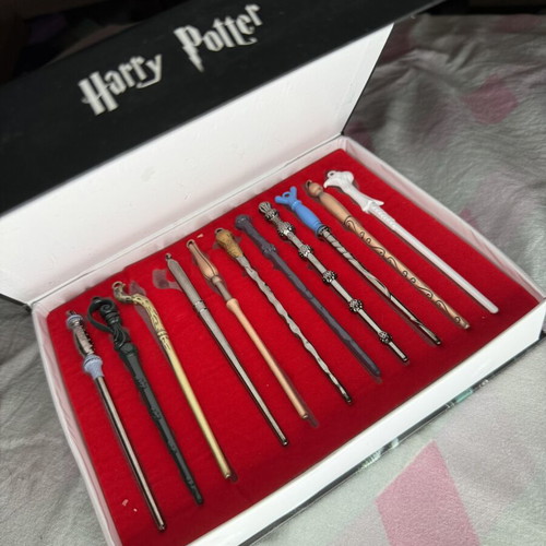 Συλλεκτική συλλογή μαγικών ραβδιών Harry Potter