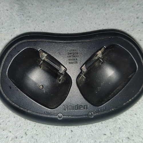 Uniden PMR845-2CK radios used, set of two with chargers and extra batteries