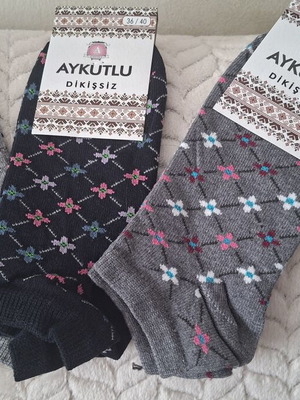 Women's seamless patterned socks set of 3 size 36-40 brand new