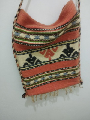 Woolen tagari with handmade design like new