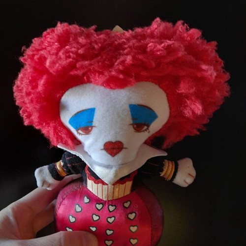 Alice in Wonderland plush 18 cm collectible like new