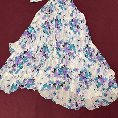 Summer pleated dress new with floral pattern in white and purple