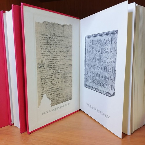 Reader's Digest Great Encyclopaedic Dictionary set like new, 3 volumes