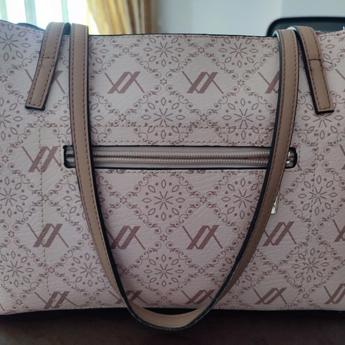 Carpisa and Verde shoulder bags, like new, blue and pink powder