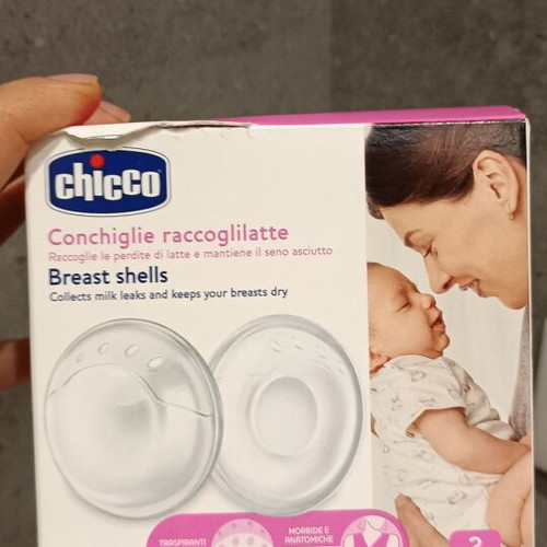 Breast shells like new with protective pads