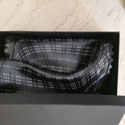 Franka Limited Edition Rain Boots Size 41 New, Waterproof, Plaid