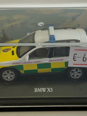 Cararama BMW X5 Ambulance Καινούργιο