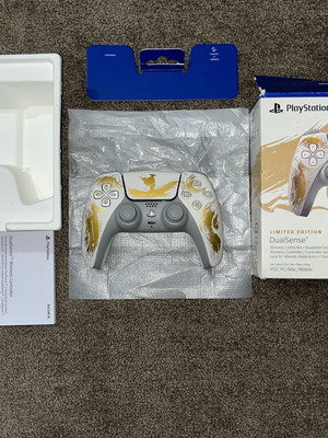 Sony DualSense Ghost of Yotei ασύρματο gamepad για PS5 καινούργιο